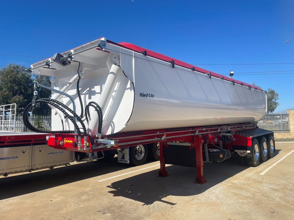Roadwest Hard-Lite Side Tipper trailers