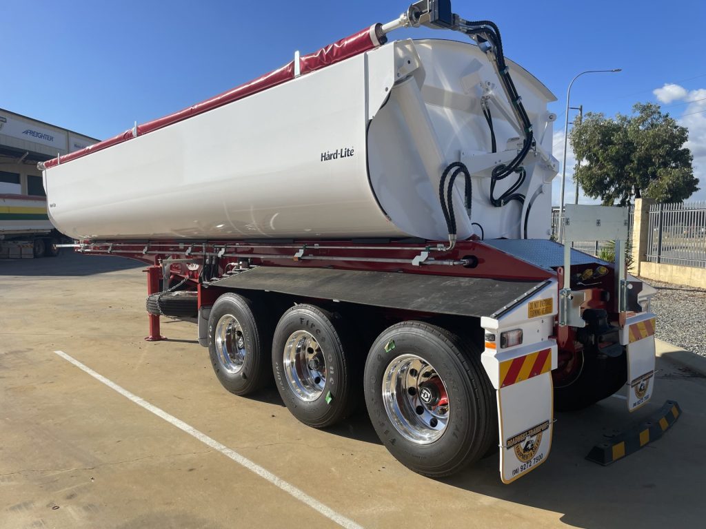 New Roadwest Hardlite -Side Tipper Trailer