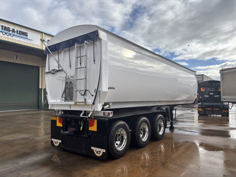 Bulklite Blue Tarp - Side Rear 3